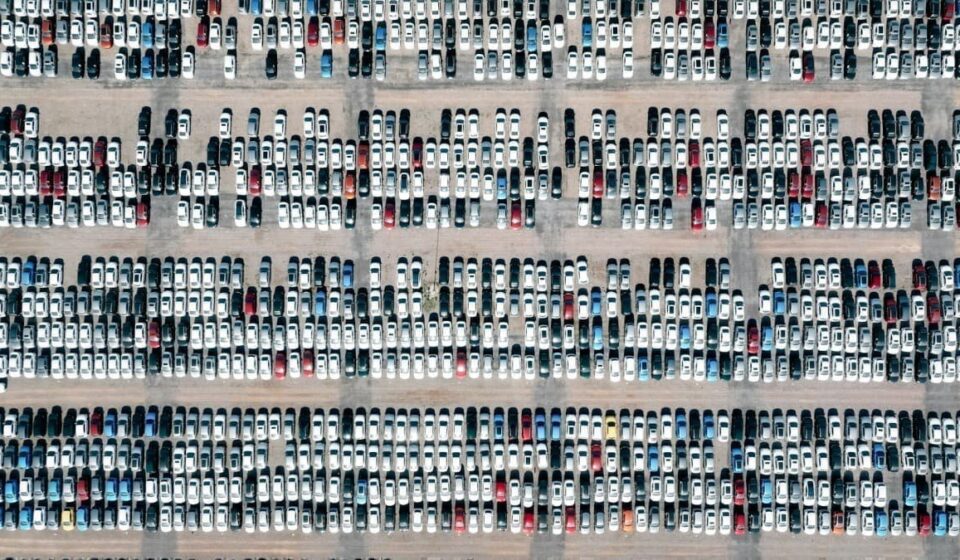 China Car Sales Fall as Government Incentives Dry Up