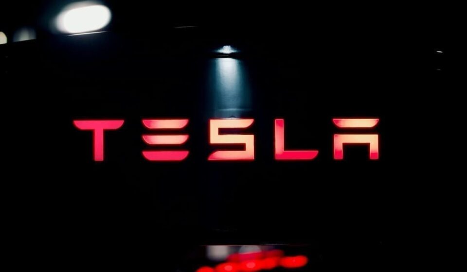 Tesla Shareholders Approve Elon Musk’s Record $1 Trillion Pay Package