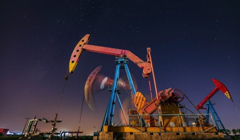 Chevron's Hess Acquisition Boosts Q3 Output Beyond Expectations