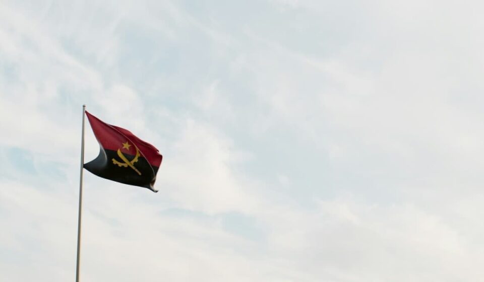 Shell to Sign Exclusive Oil Exploration Deal with Angola