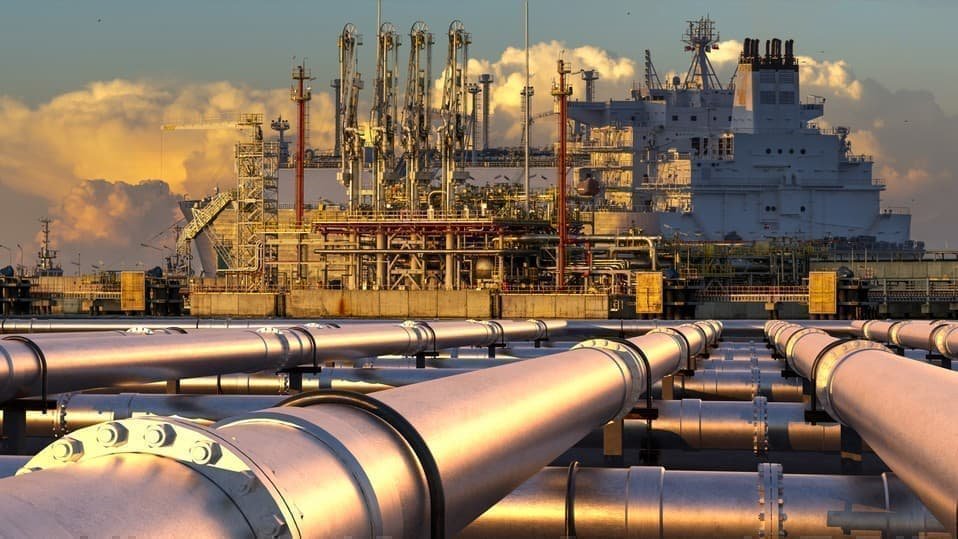 Wood Mackenzie Pushes Back Peak Oil Demand Forecast to 2032