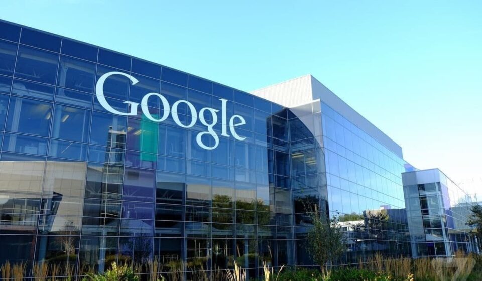 Google Backs Carbon-Captured Gas to Power Its AI Future