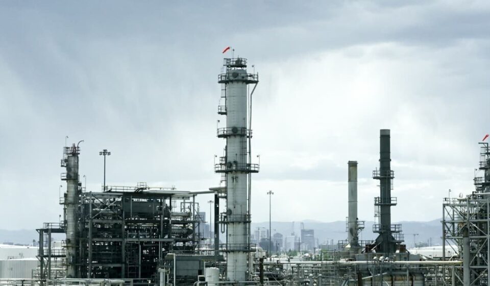 Oil Majors Drop Deals with Chinese Refiner Sanctioned by the UK