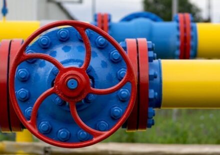 Ukraine Looks to Boost Gas Imports by 30% After Russian Attacks