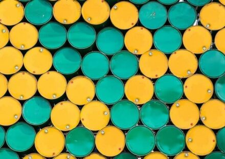 India Benefits as Russian Oil Floods Market