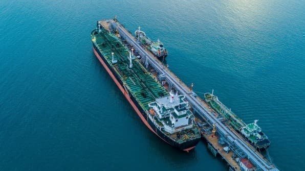 U.S. Gulf Coast Fuel Oil Imports Hit 25-Year High As Sanctions Change Flows