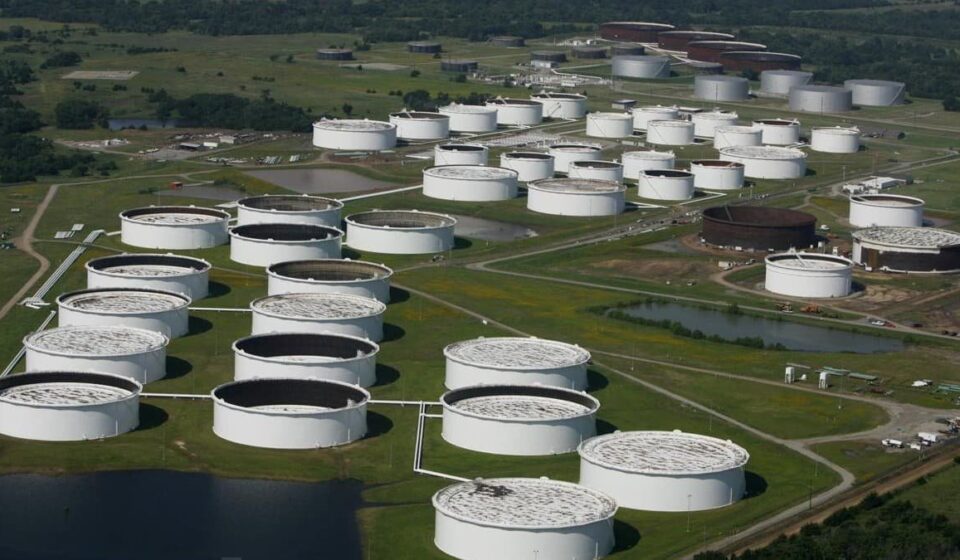 Crude Oil Inventories Continue to Fall