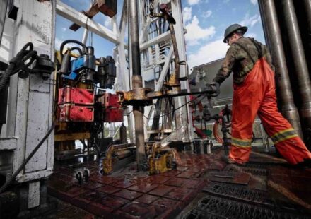 EIA Data Shows Record U.S. Oil Output After Major Upward Revision