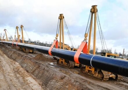 China-Russia Pipeline Seen Displacing One-Third of LNG Imports, Analysts Warn