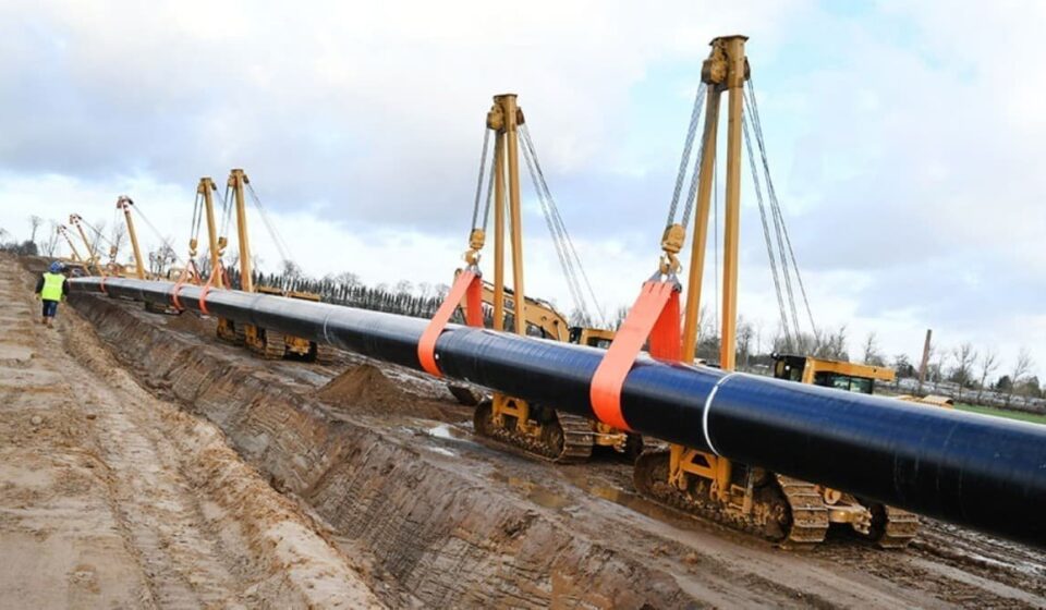 China-Russia Pipeline Seen Displacing One-Third of LNG Imports, Analysts Warn