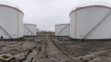 Oil Prices Defy OPEC+ Cut Rollback, Rally on Asian Demand Signals