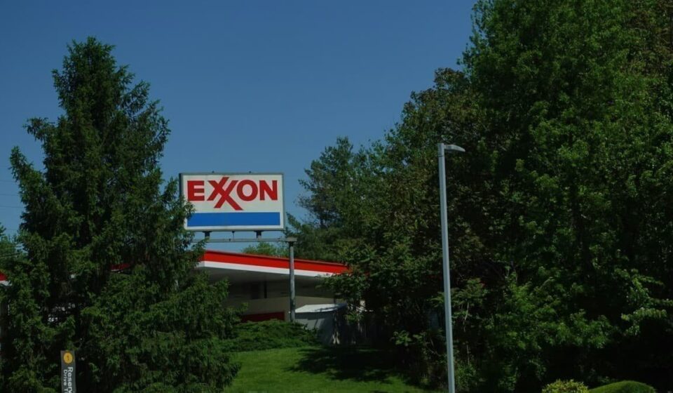Secret Talks Hint at Exxon's Re-Entry into Russian Oil