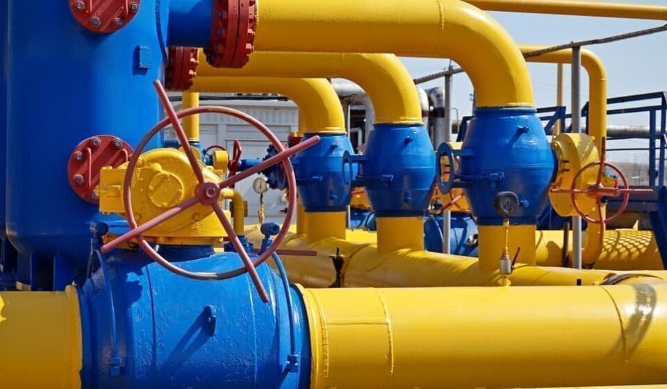 Russia and China Ink Deal for Massive New Gas Pipeline