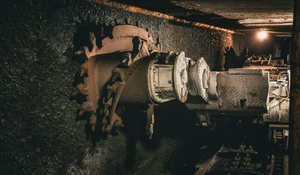 Chinese Mining Giant Warns of Unprecedented Metal Market Risks