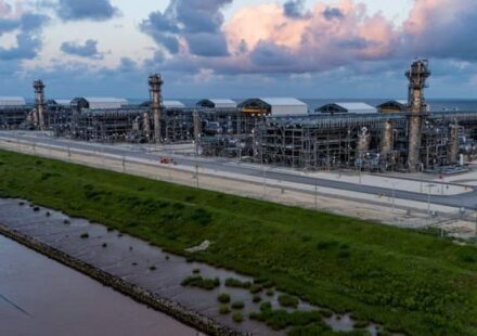 U.S. Freeport LNG to Boost Gas Processing after Brief Outage