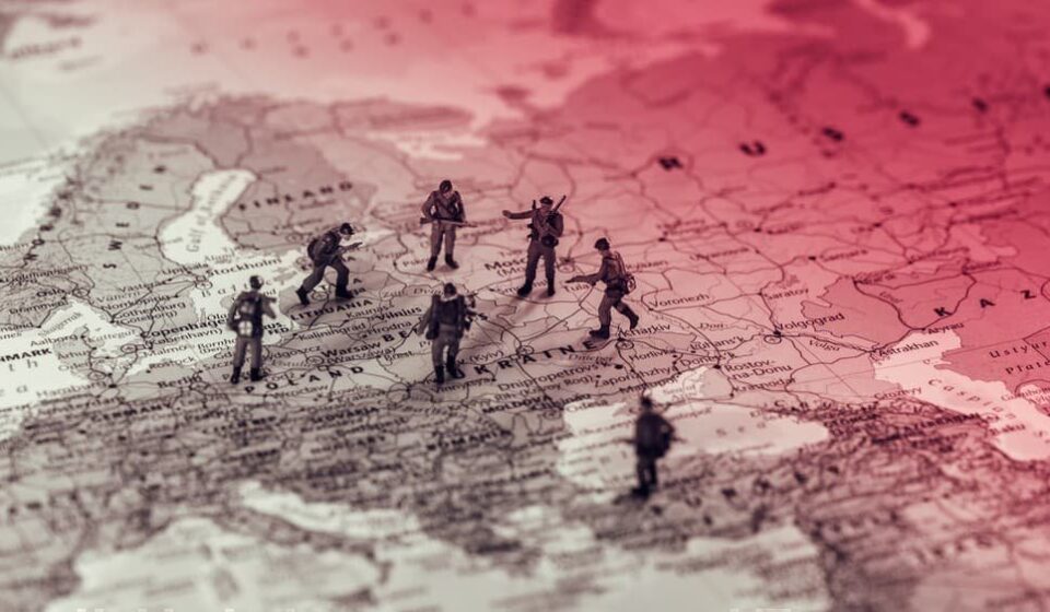 Ukraine Targets Russian Oil and Arms Ahead of Summit