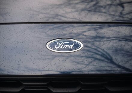 Ford to Invest $5 Billion in EV Production Despite Subsidy Rollback