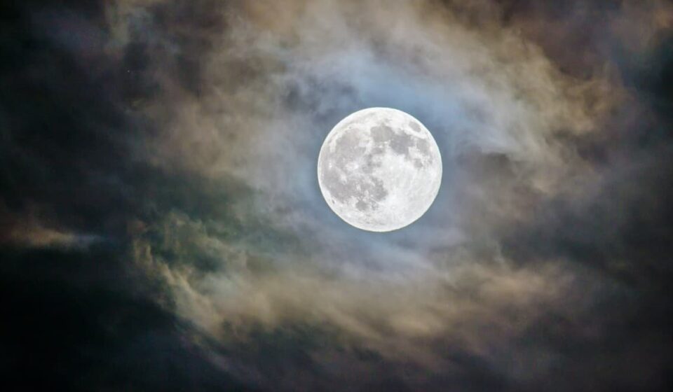 NASA Wants To Put a Nuclear Reactor on the Moon