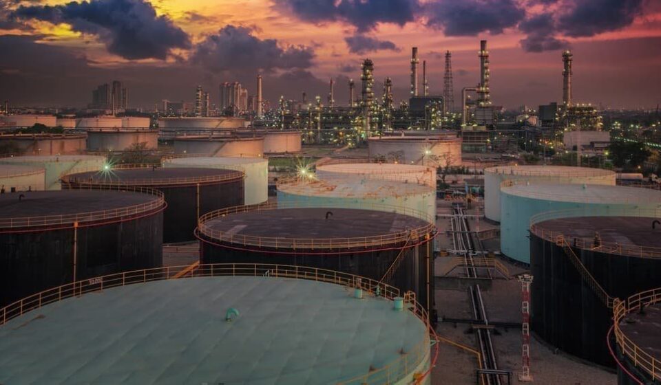 Robust Asian Demand Drives Saudi Oil Price Hikes