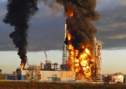 Refinery Outages Force Russia to Redirect Crude to Export Markets