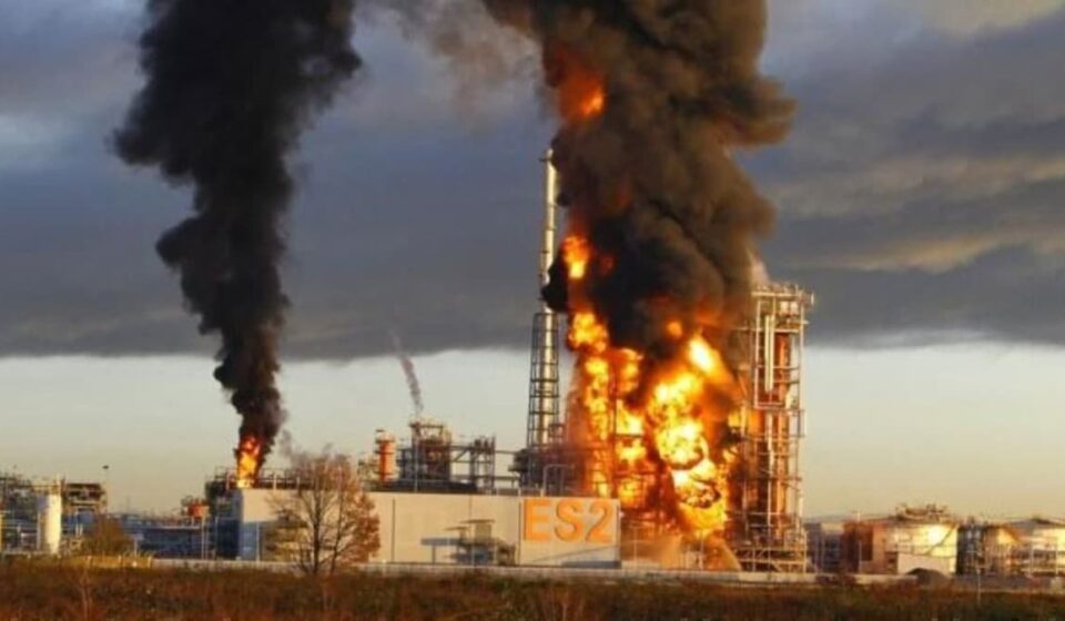 Refinery Outages Force Russia to Redirect Crude to Export Markets