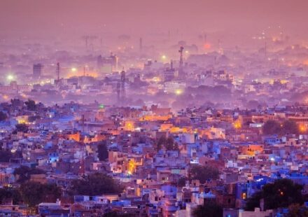 India Continues Russian Oil Imports Despite U.S. Sanctions