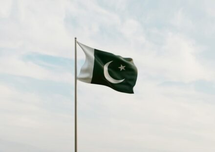 Pakistan Strikes Oil in Sindh Province