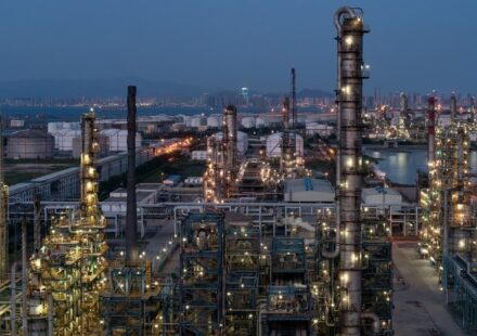 China Snubs U.S. Crude for Third Month, Even as Ethane Trade Restarts