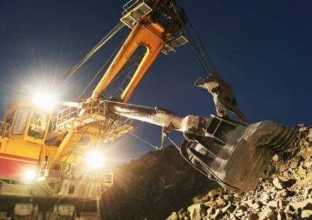 Disaster Looms As French Uranium Mine in Niger Faces Bankruptcy