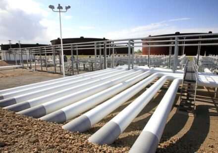 Surprise Crude Oil Inventory Build Ends 5-Week Draw Streak