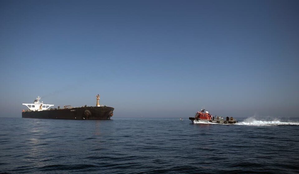 Iran Shifts to Single Tanker Loading for Oil Exports, Relocates Storage