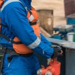 Middle East Conflict Sparks Exodus of Foreign Oil Personnel