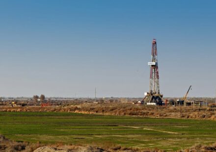 Mitsubishi Eyes $8 Billion Shale Gas Acquisition