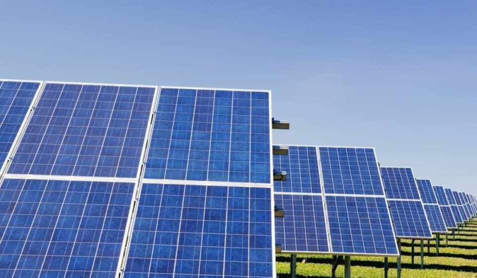 U.S. Rooftop Solar Giant Sunnova Files for Bankruptcy