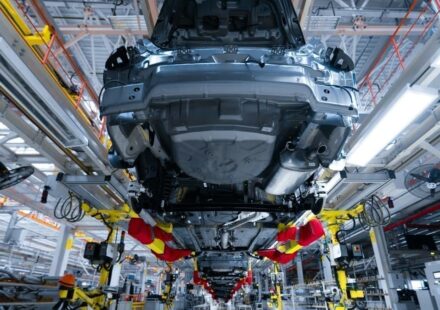Global Automakers Alarmed Over China’s Rare Earths Export Controls