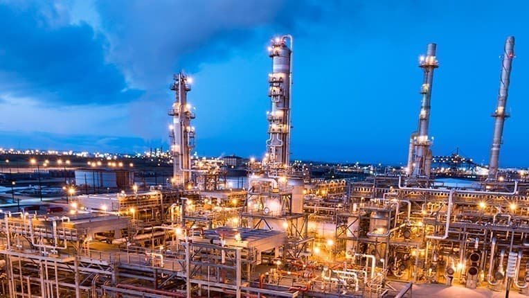 Refiners Cheer Good Start to U.S. Driving Season