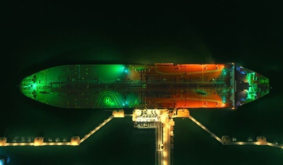 Supertanker With Russian Oil Anchored Near China Could Signal Weak Demand