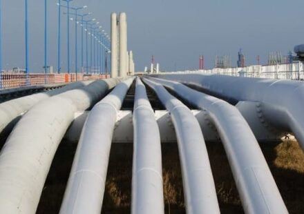 Oil Bulls Cheer A US Inventories See Surprise Draw