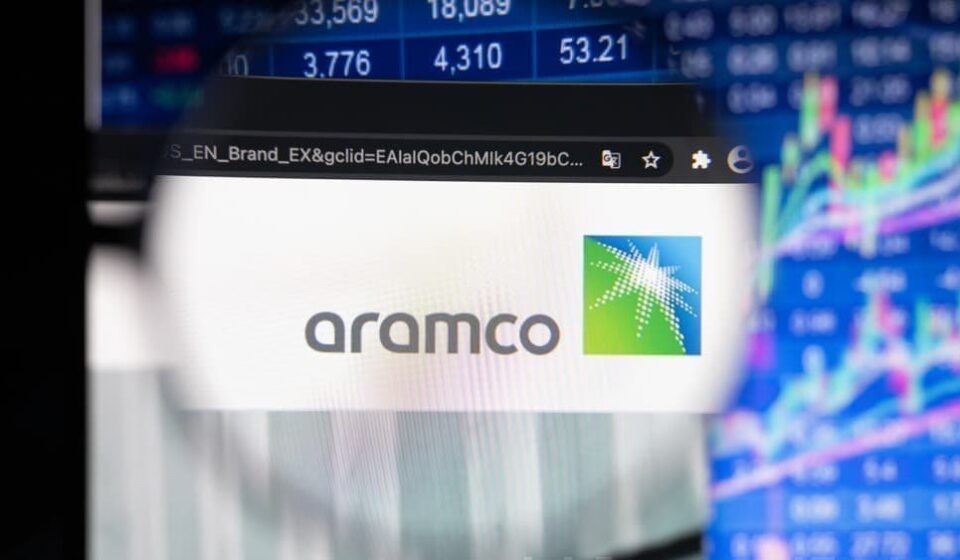 Aramco Considers Asset Sales to Raise Cash