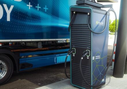 CATL Predicts Major Shift to Electric Trucks in China