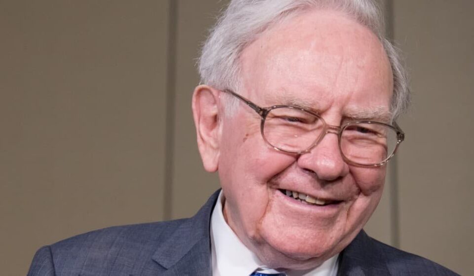 The End of an Era for Berkshire Hathaway as Buffett Steps Down