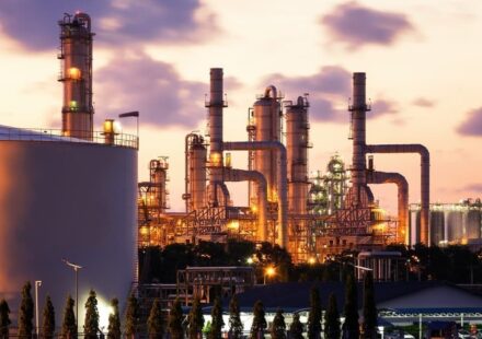 New Budget Proposal Cuts Clean Energy Funding, Expands Fossil Fuel Research