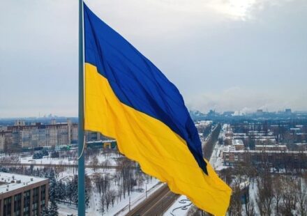U.S. and Ukraine Sign Minerals Deal