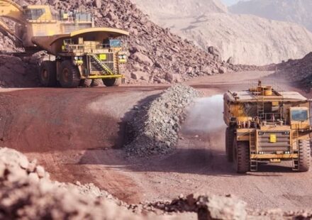 Trump Eyes Sovereign Wealth Fund to Back U.S. Mining