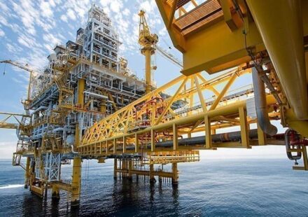 Oil Prices Crash 7% on Trump Tariffs, OPEC Ramp-Up