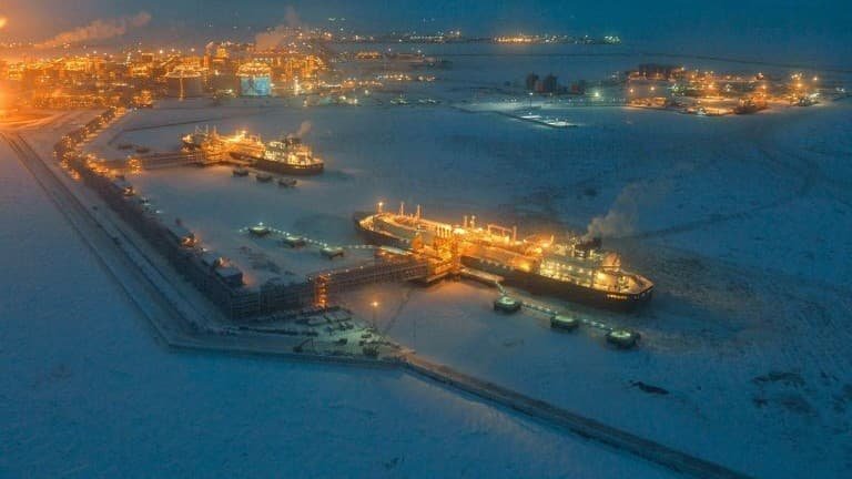 Russian Arctic LNG 2 Project Resumes Gas Processing