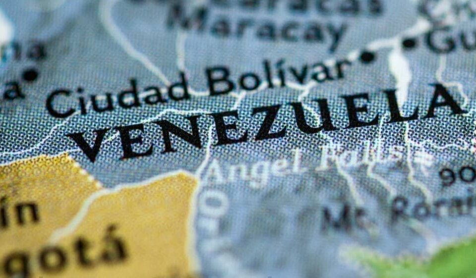U.S. Scraps Foreign Firms’ Licenses to Operate in Venezuela’s Oil Industry