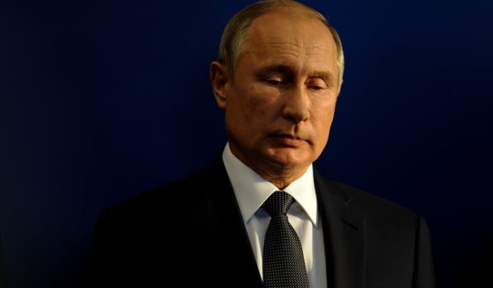 Trump Threatens Russia With Further Oil Sanctions