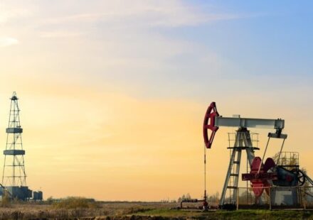 New Mexico Gambles on Higher Royalties as Oil Prices Tank