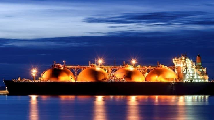 Indonesia’s Gas Demand Rising as LNG Starts to Replace Diesel for Power